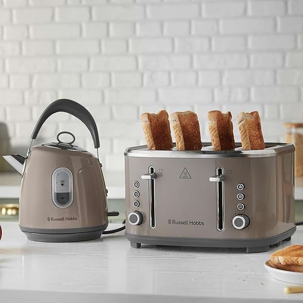 Russell Hobbs Stylevia Traditional Kettle Mocha
