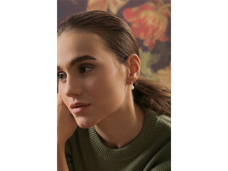 Newbridge Pearl Stud Earrings