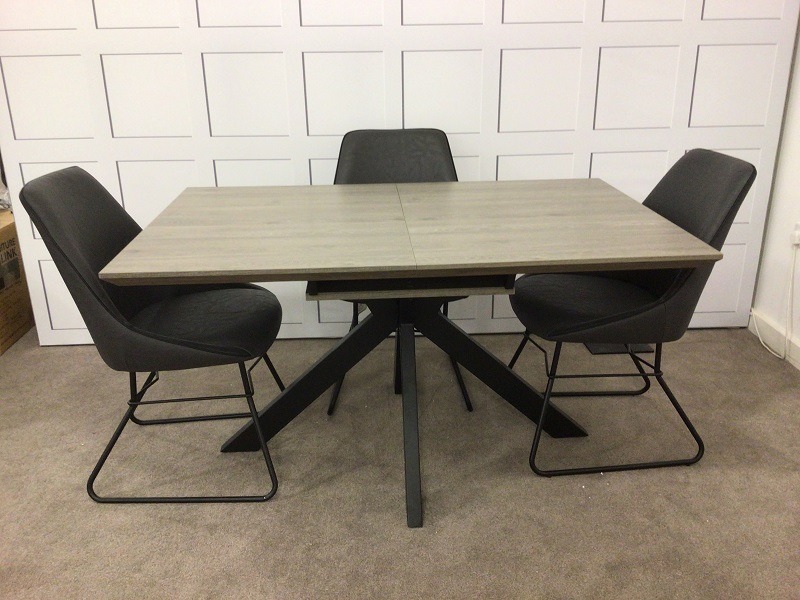 Manhattan Extending Dining Table 1400mm–1800mm – G
