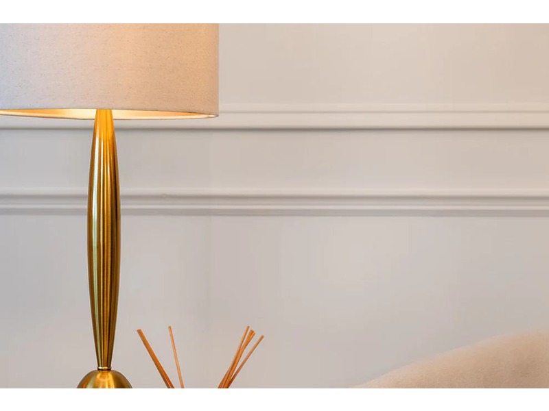 Katie Bleu Penny Table Lamp
